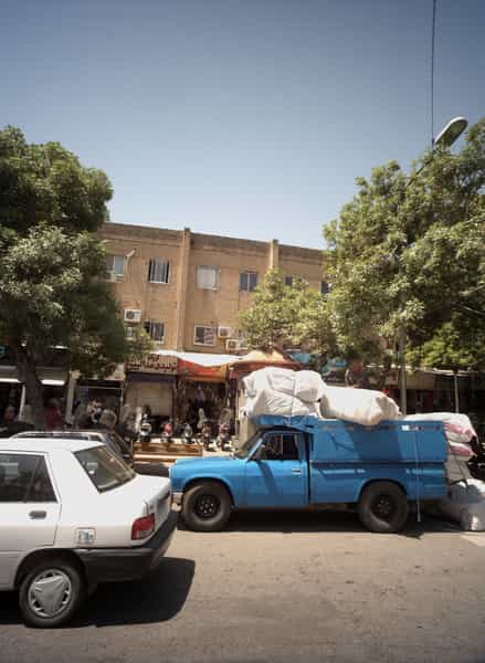 عکس تولید و پخش پیراهن در عنصری مشهد