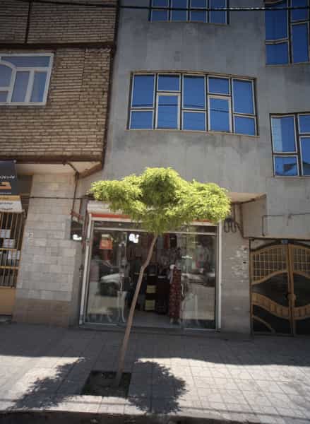 عکس فروشگاه پوشاک در شهید قربانی مشهد