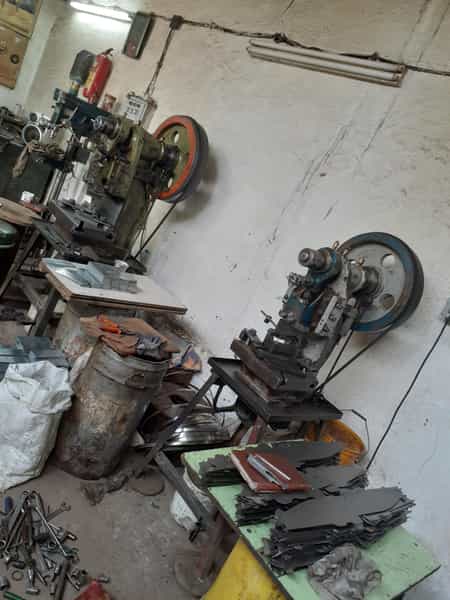 عکس پرسکاری کریمی در اسماعیل آباد تهران