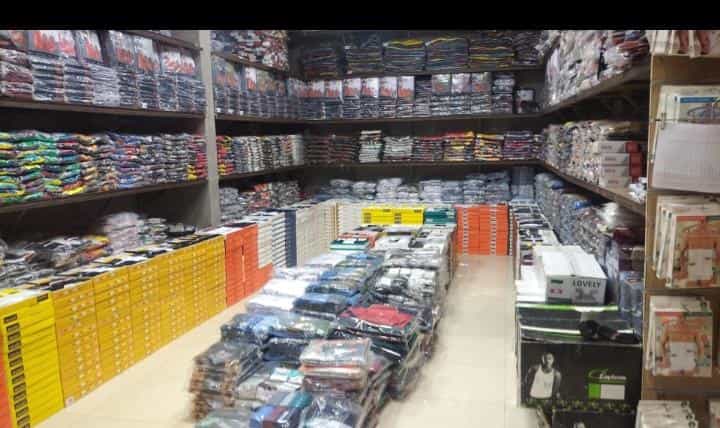 عکس پخش لباس زیر توحید ( برادران بهادری ) در هفده شهریور مشهد