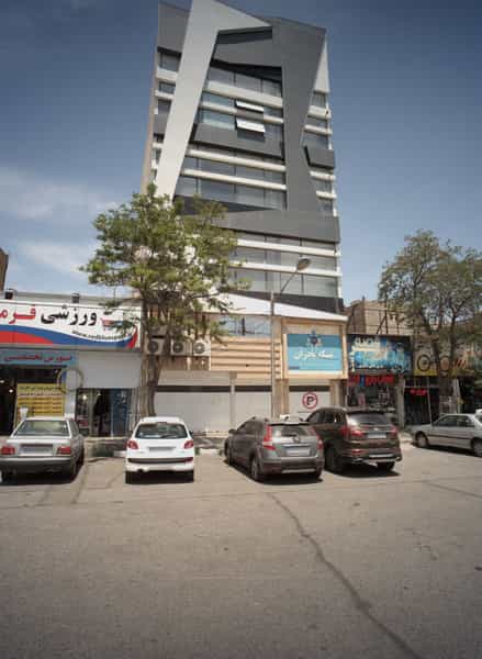 عکس فروشگاه پوشاک در آزادشهر مشهد