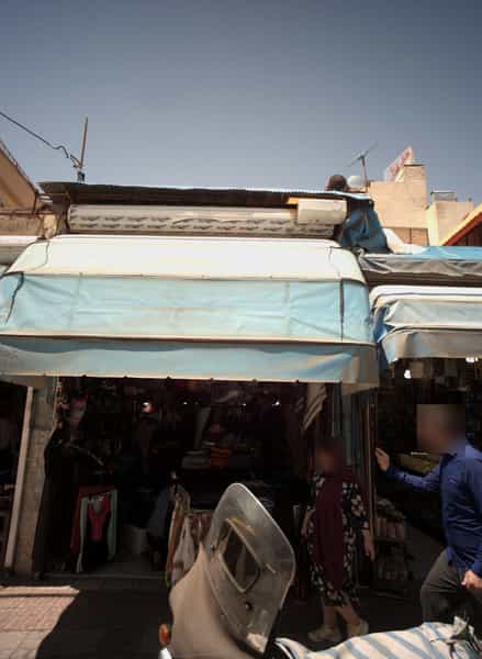 عکس فروشگاه پوشاک در نوغان مشهد