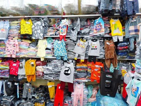 عکس تولید و پخش پوشاک بچگانه حق دوست در عنصری مشهد
