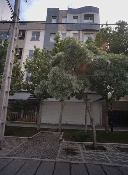 عکس فروشگاه پوشاک در رضاشهر مشهد