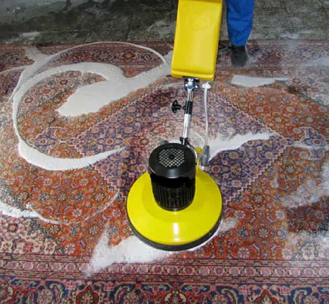 عکس قالیشویی آئین خراسان در هنرستان مشهد
