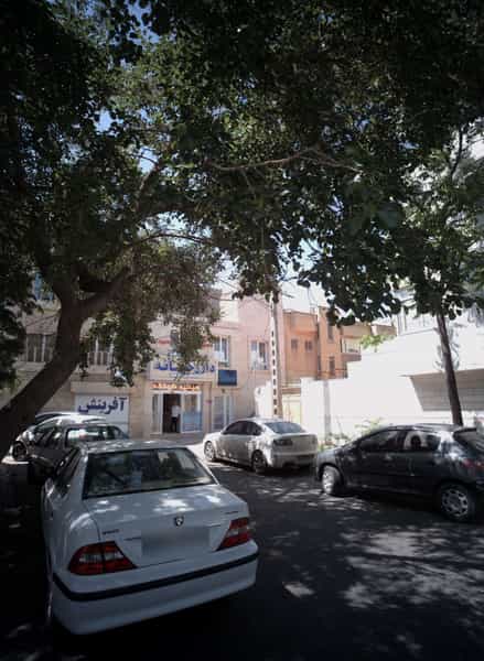 عکس داروخانه دکتر صادق نیا در احمدآباد مشهد