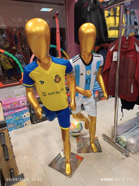 عکس فروشگاه ورزشی پیروزی در اشراق اصفهان