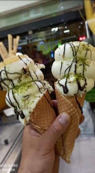 عکس بستنی گل یخ کوچه باغ تبریز