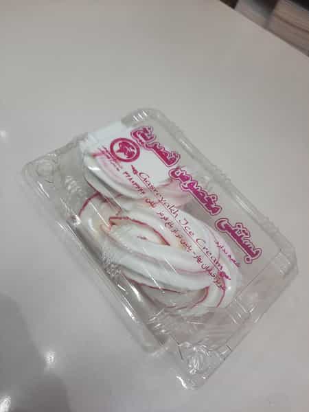 عکس بستنی قصر یخ کوچه باغ تبریز