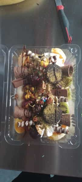 عکس بستنی سلطان شعبه مرکزی در دانشگاه چمران اهواز