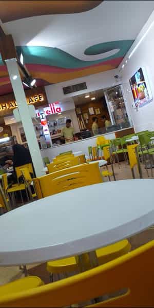 عکس بستنی داداش علی در زنبیل آباد قم