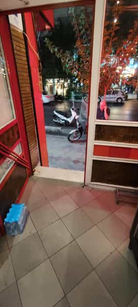 عکس ساندویچ ویدا در پاسداران تهران