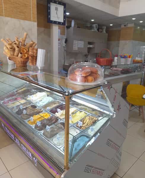 عکس آبمیوه بستنی تگرگ در آزادگان ارومیه