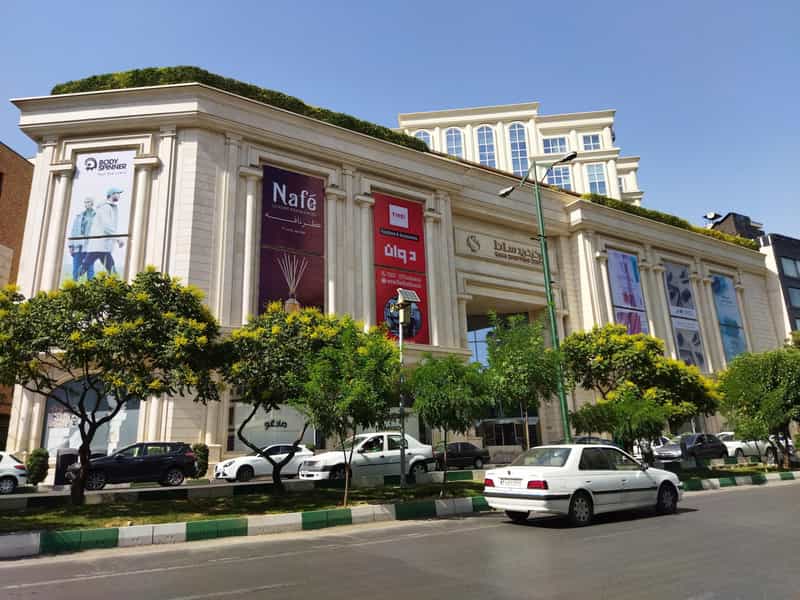 عکس چیکولند فودکورت سانا در چیذر تهران