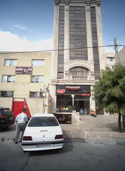 عکس فست فود کاشاک در دریا تهران