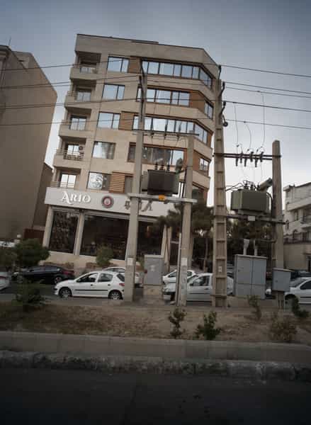 عکس فست فود آریو در آسمان تهران