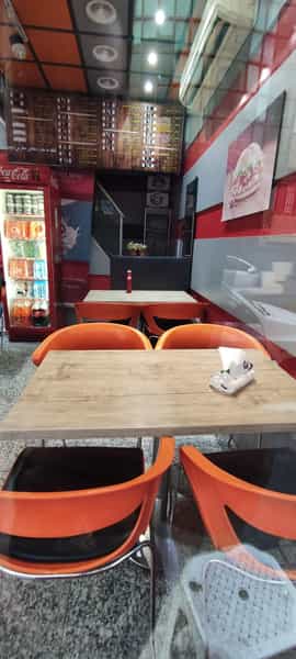 عکس فست فود ویژه تهران در فاطمی تهران