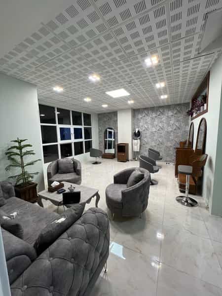 عکس مرکز تخصصی زیبایی و درمان مو مهشید در گلستان کرمانشاه