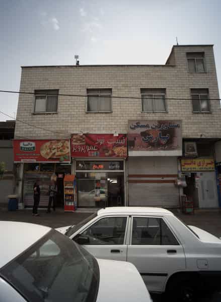 عکس فست فود عمو پرویز در مشیریه تهران