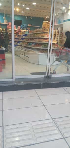 عکس فروشگاه آبنبات چوبی شعبه اهواز در کیان آباد اهواز