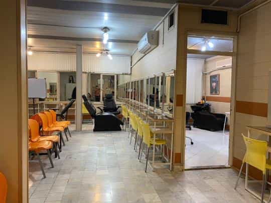 عکس سالن زیبایی مایا در توحید قزوین