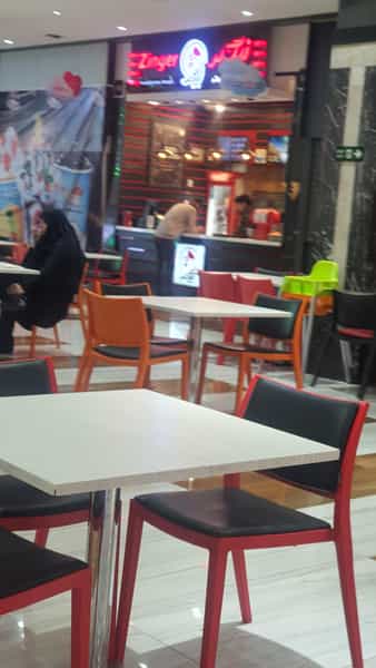 عکس فست فود زینگر در کاشانک تهران