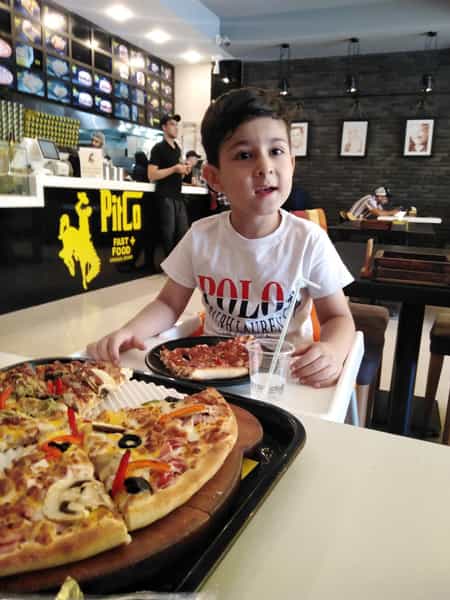 عکس فست فود پیتکو در مهران تهران