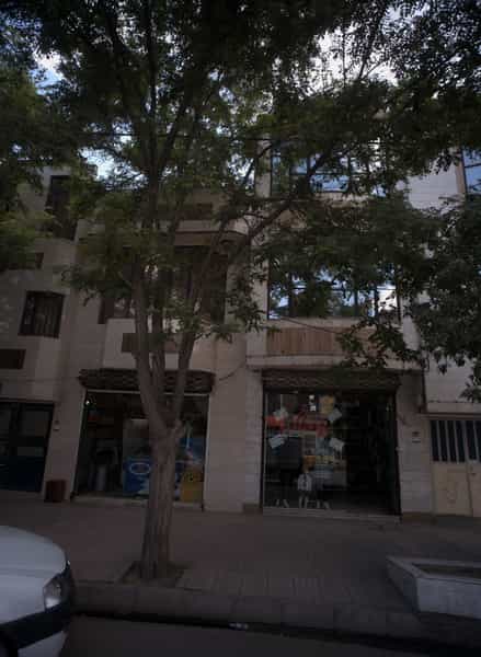 عکس فروشگاه پوشاک در طبرسی شمالی مشهد