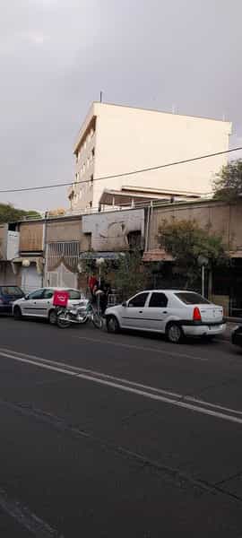 عکس نانوایی تافتون در باغ فیض بابل