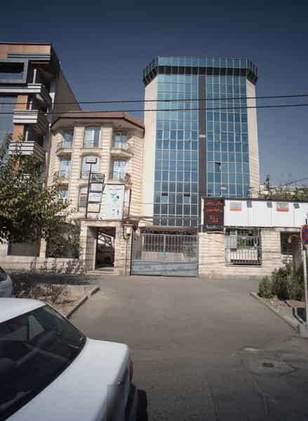 عکس دکتر کمال قرنی زاده کوی نصر تهران