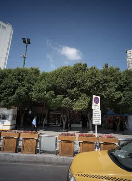 عکس دندانسازی عظیمی در آیت الله خامنه ای مشهد