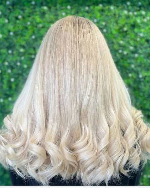 عکس آکادمی رنگ وکراتین وکوتاهی در حسین آباد اصفهان