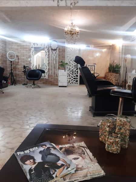 عکس سالن زیبایی آراستک در کرج نو کرج