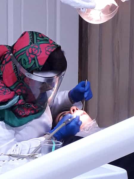 عکس دندانپزشکی راز لبخند در حسین آباد کرج