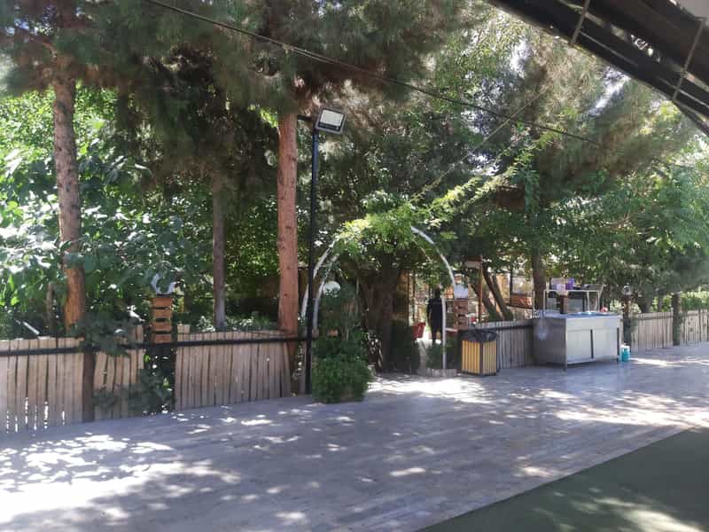 عکس رستوران بام شهر کوی امام اصفهان