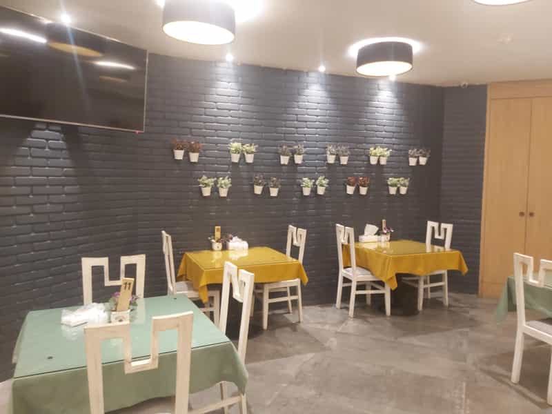 عکس رستوران سلف سرویس و بین‌المللی سوف در جلفا اصفهان