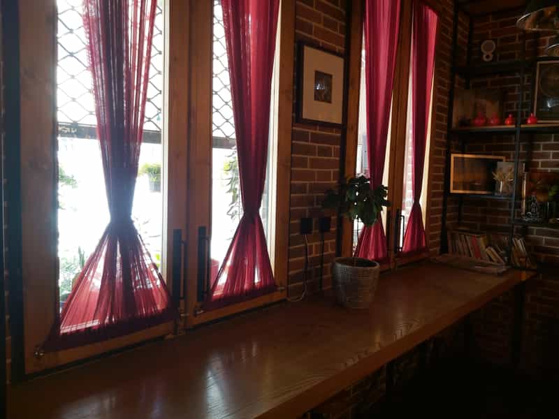 عکس کافه رستوران بان در نازبند اصفهان