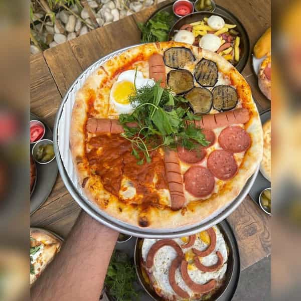 عکس کافه ژوان در دریا تهران