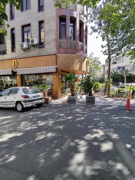 عکس کافه بارن در سهروردی تهران