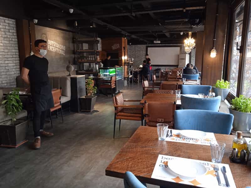 عکس کافه رستوران ایتالیایی جنارو در زعفرانیه تهران