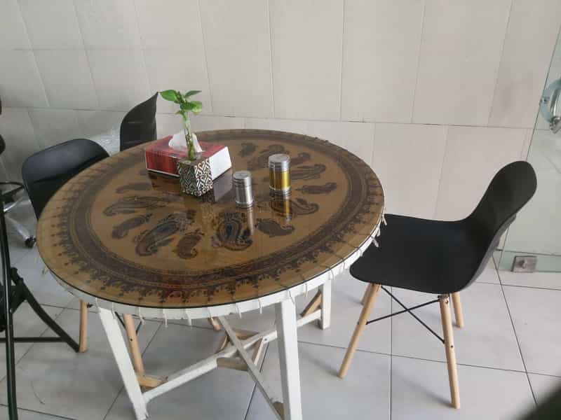 عکس کبابی اصیل گلپایگان در خواجو اصفهان