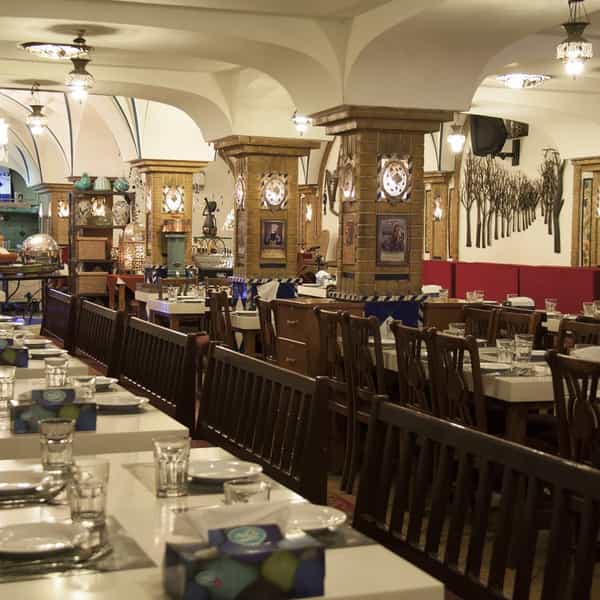 عکس رستوران دالون دراز در فاطمی تهران