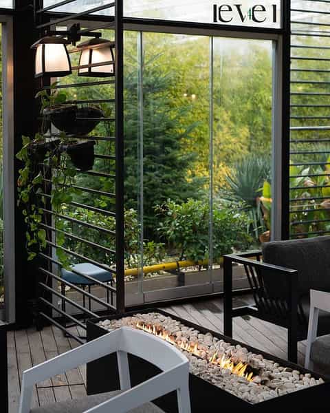 عکس کافه رستوران لول ۴ در زعفرانیه تهران