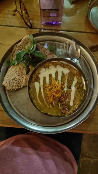 عکس رستوران نمکدان در نقش جهان اصفهان