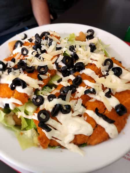 عکس رستوران قلب طلائی در سپهر تهران