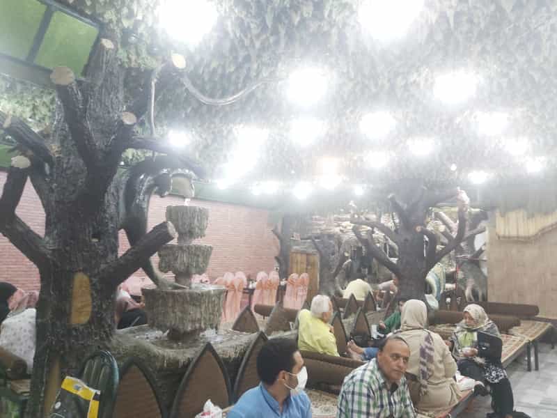 عکس رستوران حکیم در بازار اصفهان