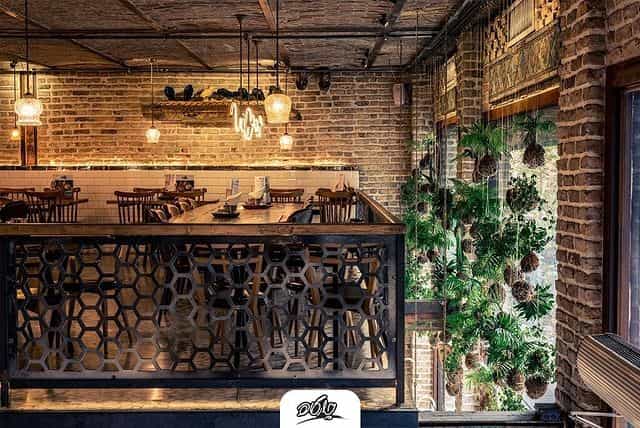 عکس رستوران چارگاه در باغ فردوس تهران