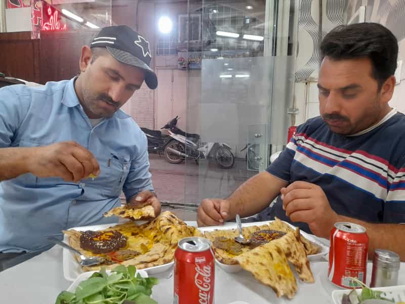 عکس کبابی و بریانی نقش جهان در بازار اصفهان