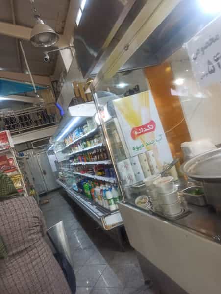 عکس رستوران بیرون‌بر نیلگون در تالار اصفهان