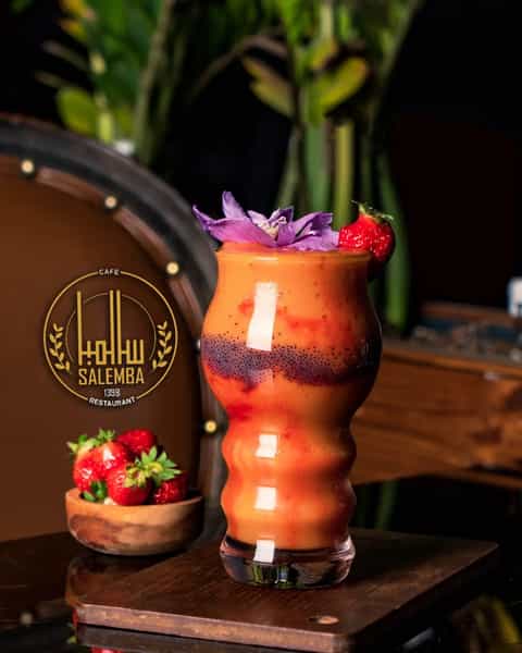 عکس کافه رستوران سالمبا در پرواز تهران